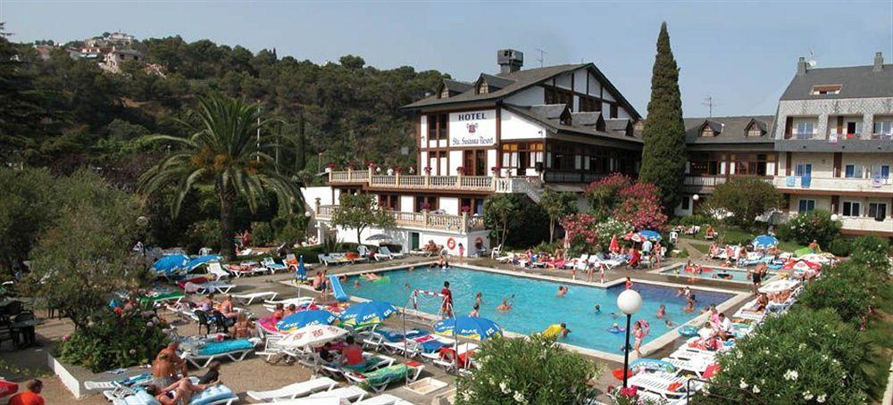 Holiday Home Santa Susanna 94 With Outdoor Swimmingpool Exterior photo