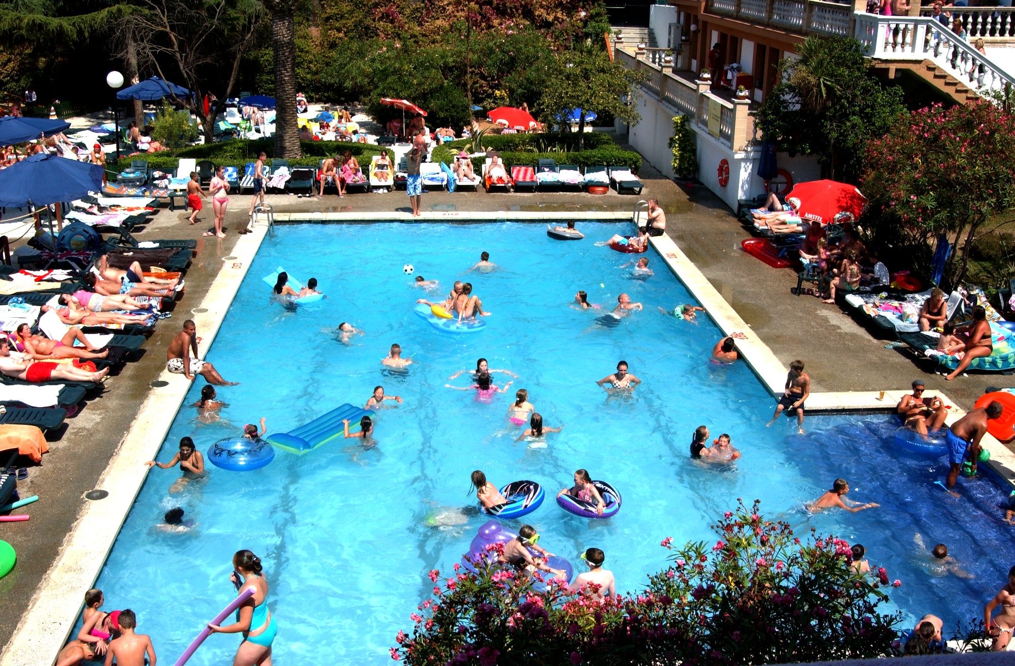 Holiday Home Santa Susanna 94 With Outdoor Swimmingpool Exterior photo